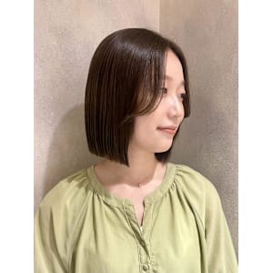 韓国風ボブ×切りっぱなし×秋カラー×ベージュ×20代30代