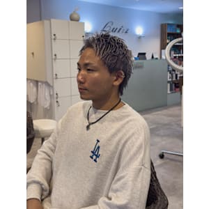 スパイキーショート×シルバーアッシュ