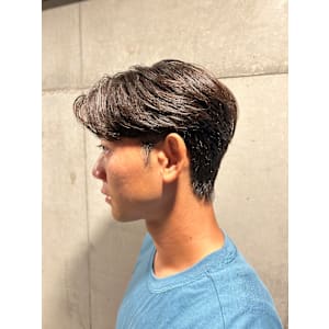 韓国ヘア　韓国風センターパート　毛流れセンターパート　