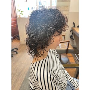 スパイラルパーマ