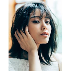 くびレイヤーボブ小顔こなれミディ★