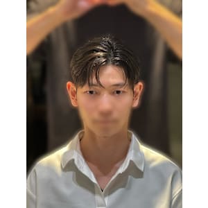 韓国ヘア シースルー コンマヘア 縮毛矯正 ダウンパーマ 