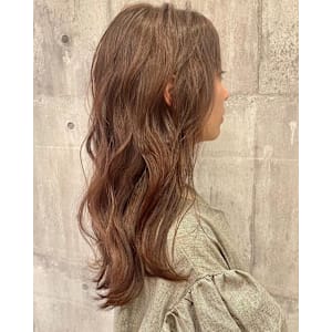 温かみのあるアプリコットカラー