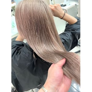 [広瀬通駅/イルミナカラー/縮毛矯正/ケラスターゼ]