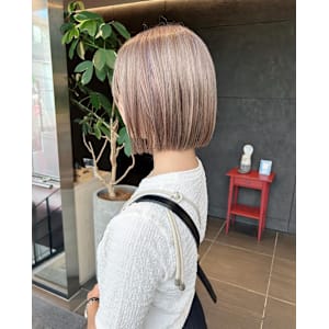 ミルクティーベージュボブ