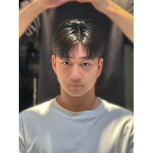 韓国ヘア ダウンパーマ 髪質改善 カルマヘア メンズ韓国ヘア