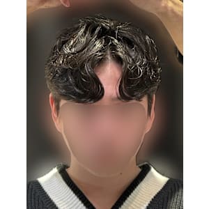 韓国ヘア コンマヘア シャドウパーマ ダウンパーマ メンズ