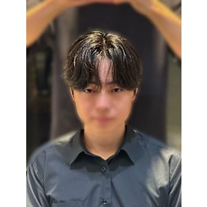 韓国ヘア シースルーコンママッシュ カルマパーマ メンズ 