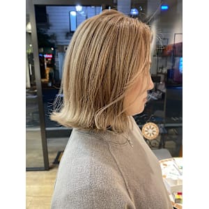 ハイトーン　bob style