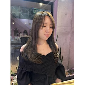 オリーブカラー