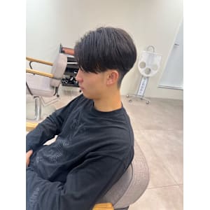 Uni. 江坂【ユニ】×ショート