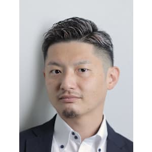 爽やか短髪ビジネスショート七三アップバンク