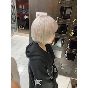 ホワイトカラー/ケアブリーチ/池袋/池袋東口