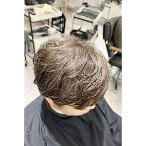 【ジュレベール 松田】白髪ぼかしで柔らかショートスタイル - JurerBelle【ジュレベール】掲載中