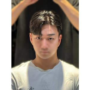 韓国ヘア ダウンパーマ 髪質改善 カルマヘア メンズ韓国ヘア