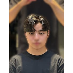 韓国ヘア ダウンパーマ 髪質改善 カルマヘア メンズ韓国ヘア