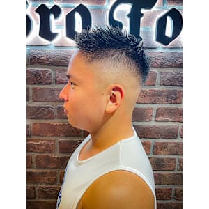 Bro Tokyo BARBERSHOP 神田店×スタイル