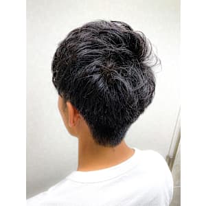 Bro Tokyo BARBERSHOP 神田店×スタイル