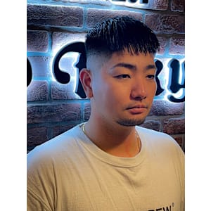 Bro Tokyo BARBERSHOP 神田店×スタイル