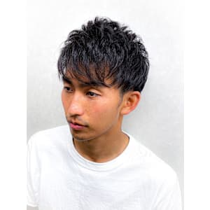 Bro Tokyo BARBERSHOP 神田店×スタイル