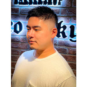 Bro Tokyo BARBERSHOP 神田店×スタイル