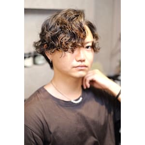 Bro Tokyo BARBERSHOP 神田店×スタイル