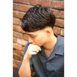 Bro Tokyo BARBERSHOP 神田店×スタイル