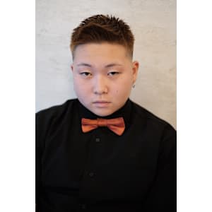 Bro Tokyo BARBERSHOP 神田店×スタイル