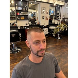 Bro Tokyo BARBERSHOP 神田店×スタイル