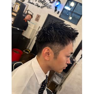 Bro Tokyo BARBERSHOP 神田店×スタイル