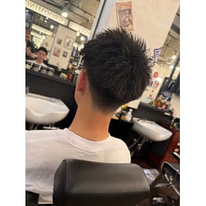 Bro Tokyo BARBERSHOP 神田店×スタイル