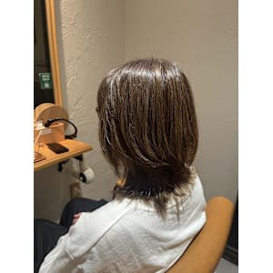 白髪ぼかし　ウルフ - 半個室型美容室 Sourire 伊都店【ハンコシツガタビヨウシツスーリールイトテン】掲載中