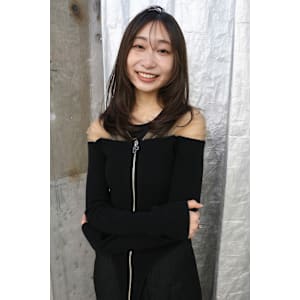 ステップボーンカットロングレイヤー