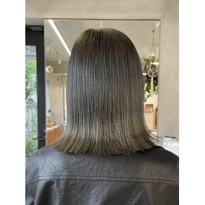 オリーブカラー/外ハネボブ/ミディアム