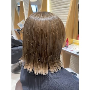 ブリーチ無しダブルカラー グレージュ×小野ふゆり