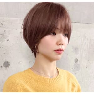 ゆとりショートボブ×ピンクベージュ