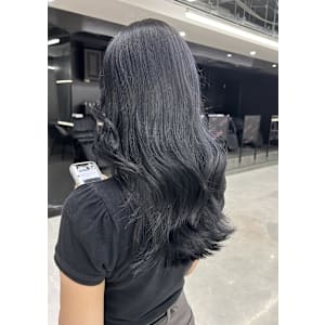 《Xena ria》ブリーチベースから作るブルーブラック♪