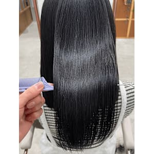 美髪矯正/髪質改善/艶髪