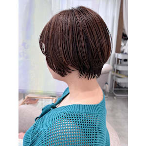 【稲垣】くびレイヤーエモージュ愛され丸みショートボブ