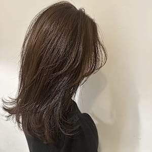 カット＋艶カラー