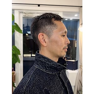メンズショートヘア