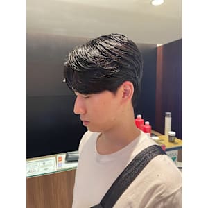 韓国ヘア ダウンパーマ 髪質改善 カルマヘア メンズ韓国ヘア