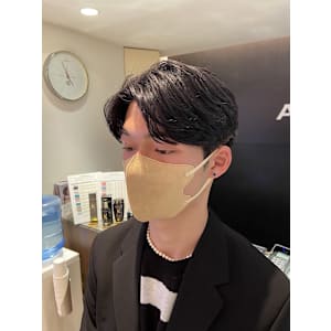 韓国ヘア 色落ちの綺麗な「ブルーブラック」 ブリーチ メンズ