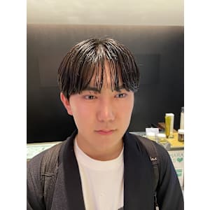 韓国ヘア ダウンパーマ 髪質改善 カルマヘア メンズ韓国ヘア