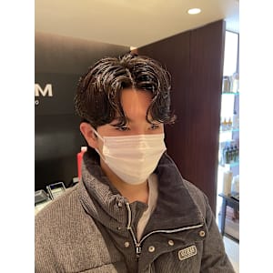韓国風カルマパーマ 韓国スタイル メンズカット 原宿 表参道