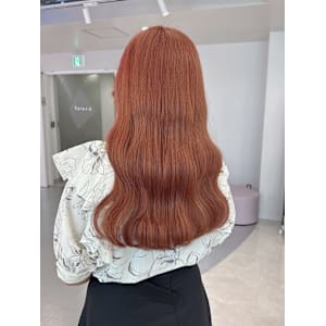 《Xena ria》アプリコットオレンジ