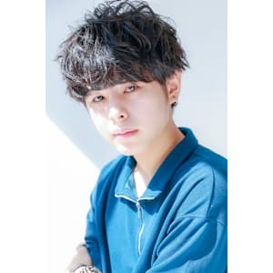 KIRIKA 新宿東口×スタイル