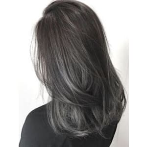 KIRIKA 新宿東口×スタイル