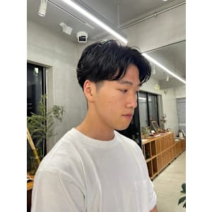 メンズパーマ/毛流れパーマ/センターパート