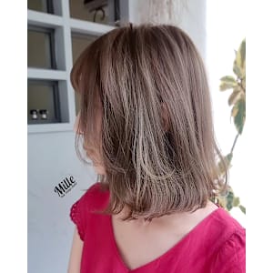 <福岡/天神/大名/赤坂>20代30代40代ミディアムヘア